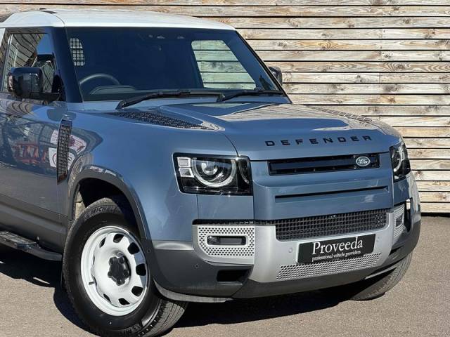 2025 Land Rover Defender 3.0 Hard Top Commercial
