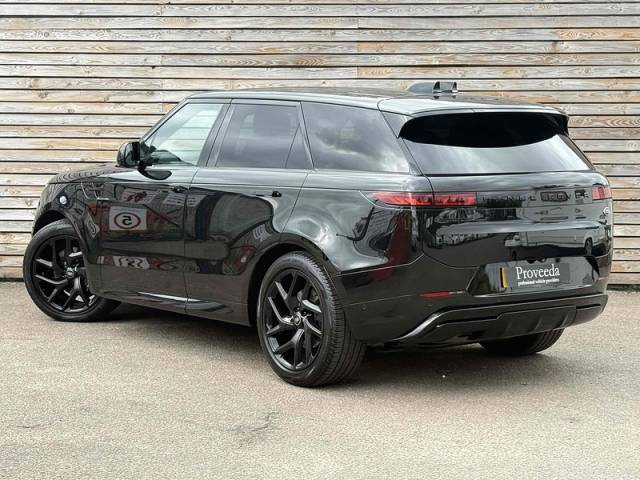 2023 Land Rover Range Rover Sport 3.0 D300 MHEV Dynamic SE