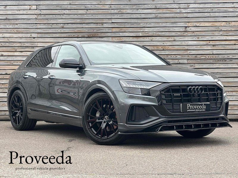 2022 Audi Q8