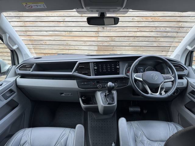 2023 Volkswagen Transporter 2.0 2023'23 BiTDI T32 Highline | LWB | Ultimate Van!