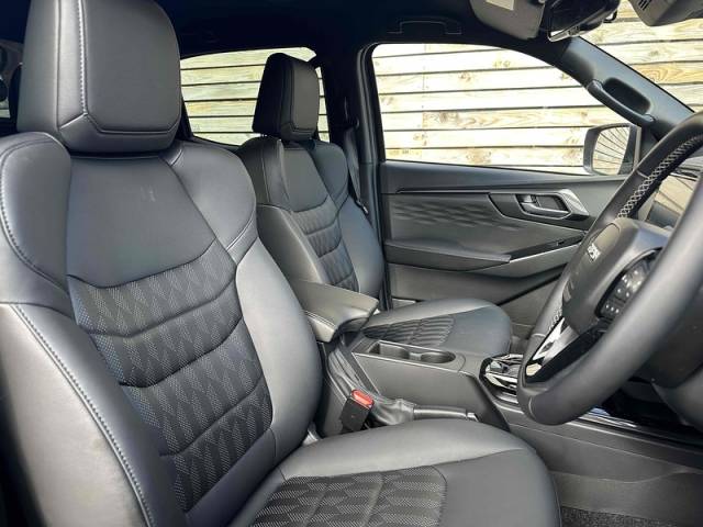 2024 Isuzu D-max 1.9 V-Cross Dcb