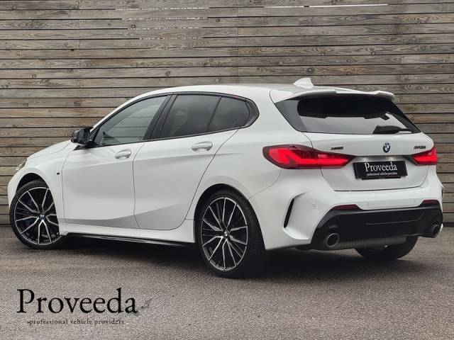 2022 BMW 1 Series 2.0 2021'71 M135i | Harman/Kardon | Apple CarPlay