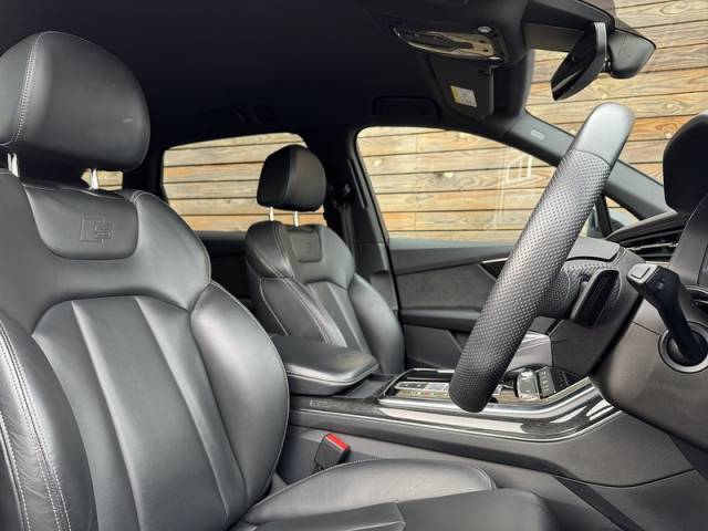 2020 Audi Q7 3.0 2020'20 TFSI V6 Black Edition | Digital Cockpit | Black Styling