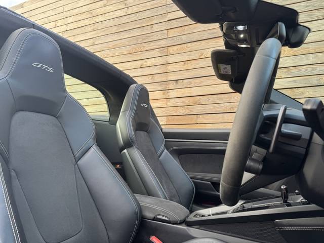 2022 Porsche 911 3.0 2022'22 992 Targa GTS 4  | GTS Interior Pack | Bose