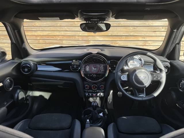 2022 Mini Hatchback 1.5 2022'22 Cooper Sport | Pan Roof | Car Play