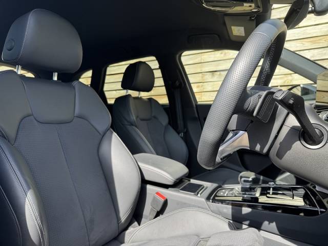 2024 Audi Q5 2.0 2024'24 TFSI Black Edition | Comfort & Sound Pack | Reversing Camera