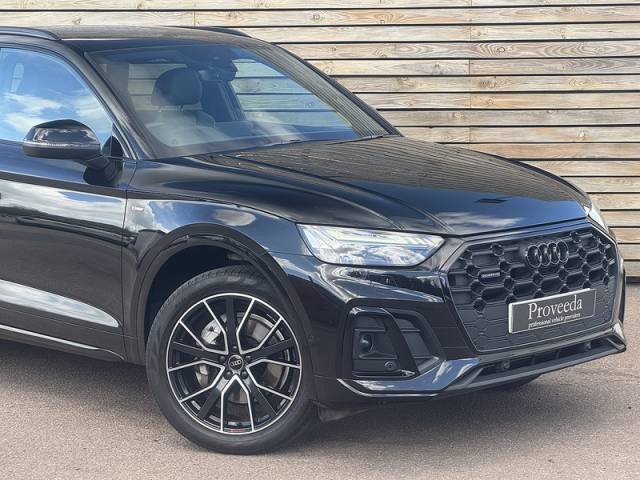 2024 Audi Q5 2.0 2024'24 TFSI Black Edition | Comfort & Sound Pack | Reversing Camera