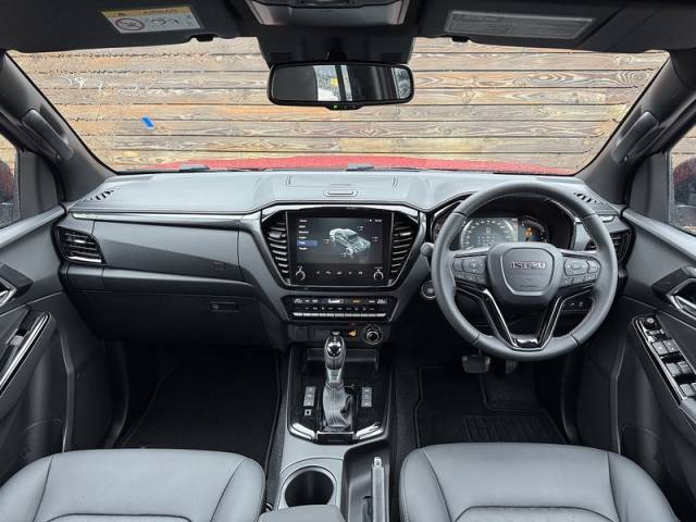 Isuzu D-max 1.9 V-Cross Dcb