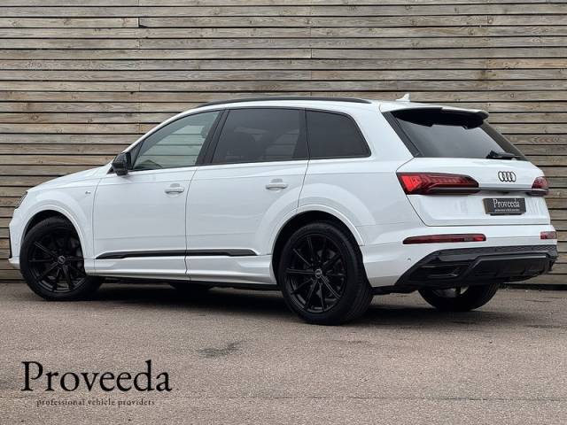 2023 Audi Q7 3.0 2023'73 TDI V6 Black Edition | 7 Seater | Tow Bar