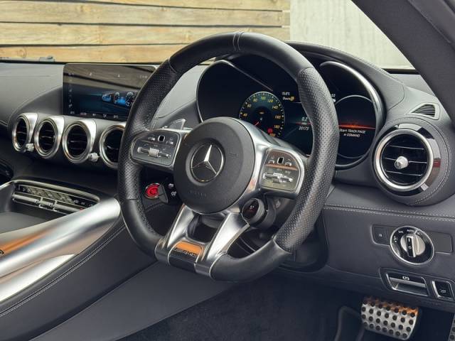 2021 Mercedes-Benz AMG GT 4.0 2020'70 V8 BiTurbo Edition 476 | 1 Owner | Extended Warranty