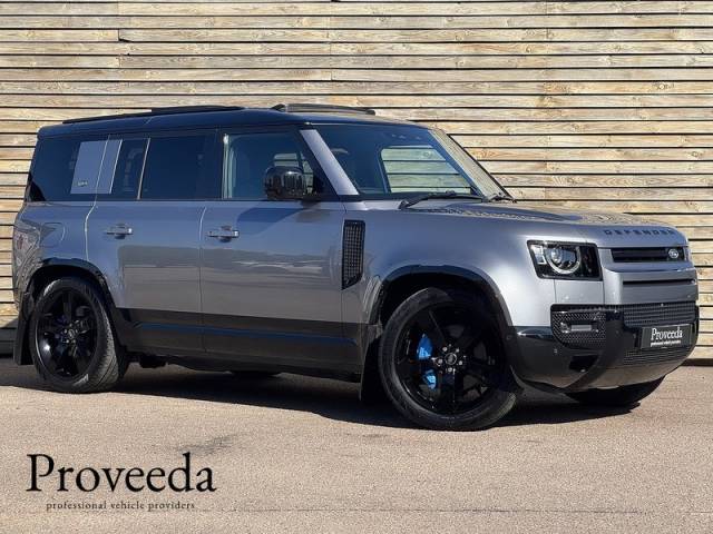 Land Rover Defender 3.0 2024'24 D300 MHEV X-Dynamic HSE | Pan Roof | Heated Steering Wheel SUV Diesel Grey