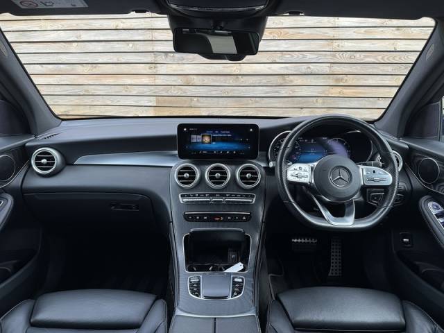 2020 Mercedes-Benz GLC 2.0 2020'20 GLC300d AMG Line | Heated Seats | Wireless Phone Charging