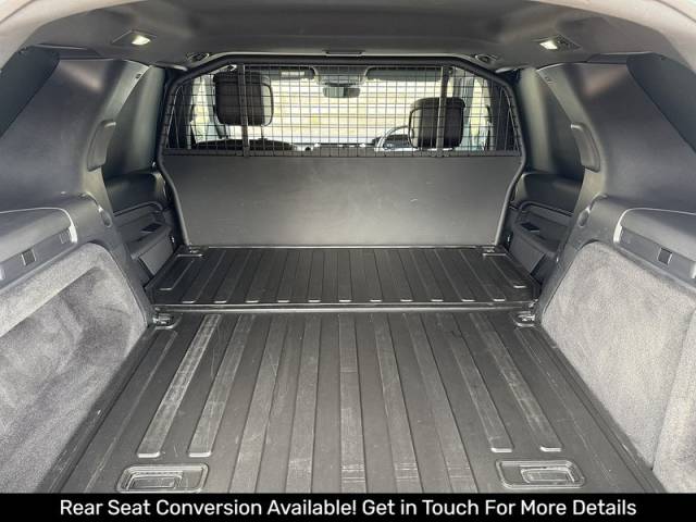2023 Land Rover Discovery 3.0 2023'72 D300 MHEV R-Dynamic HSE Commercial | Rear Seat Conv Available
