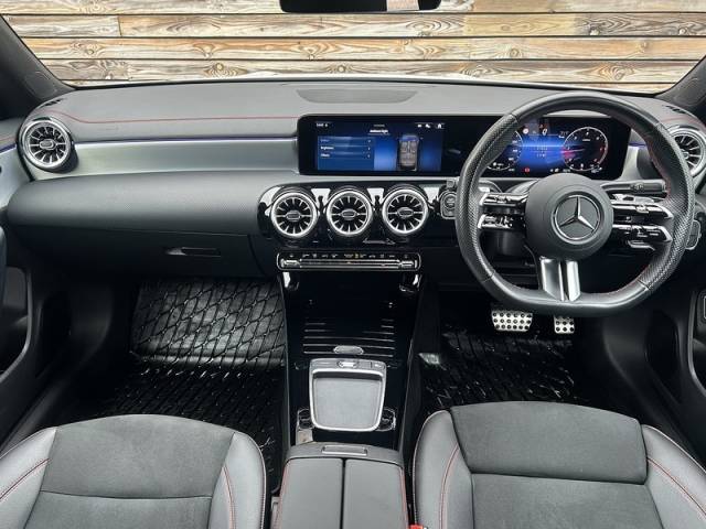 2024 Mercedes-Benz CLA 2.0 2024'24 CLA220d AMG Line | Ambient Lighting | Premium Pack
