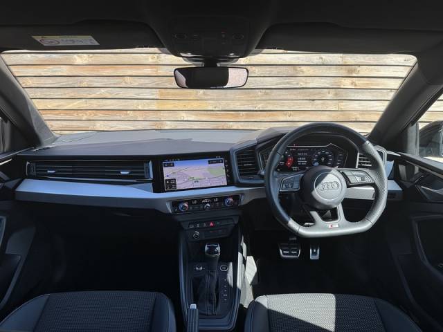 2024 Audi A1 1.5 2024'74 TFSI Black Edition | Technoloy Pack  | Sonos Sound