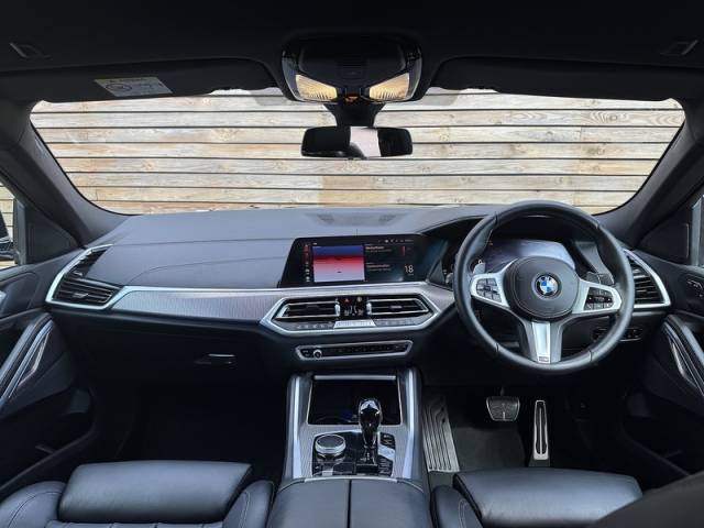 2023 BMW X6 3.0 2023'23 40i MHT M Sport | M Sport Pro Pack | Ambient Lighting