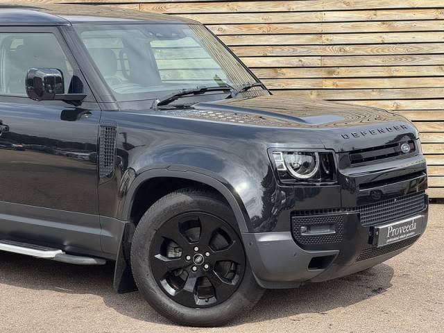 2021 Land Rover Defender 2.0 2021'21 P300 HSE | 7 Seater | Pan Roof