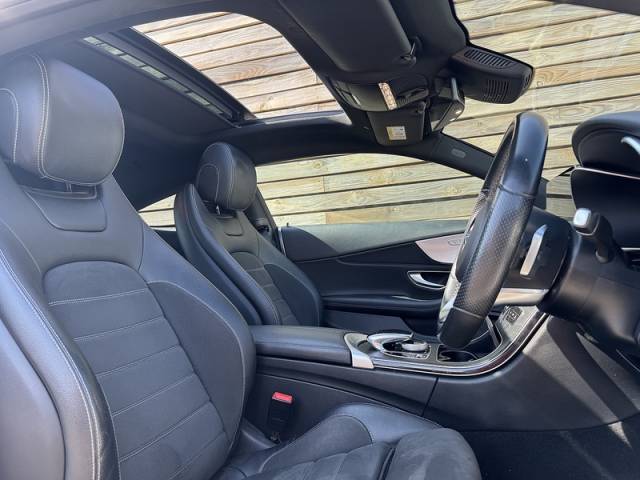 2019 Mercedes-Benz C Class 2.0 2019'19 C220d AMG Line | Prem Plus | Pan Roof