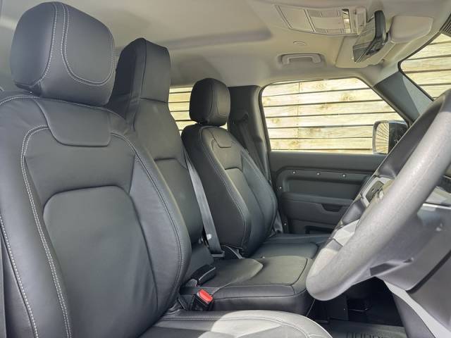 2021 Land Rover Defender 3.0 2021'71 D250 MHEV Commercial | Rear Seat Conv | Exterior Upgrades