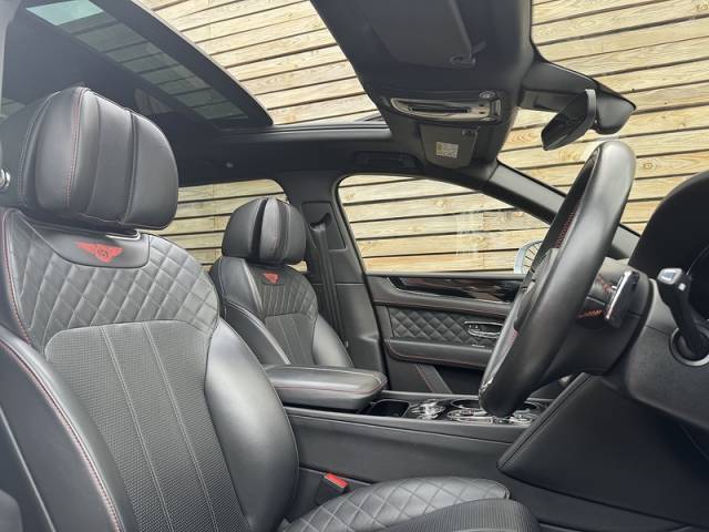 2017 Bentley Bentayga 6.0 2017'67 W12 Mulliner | Big Spec | Sports Exhaust