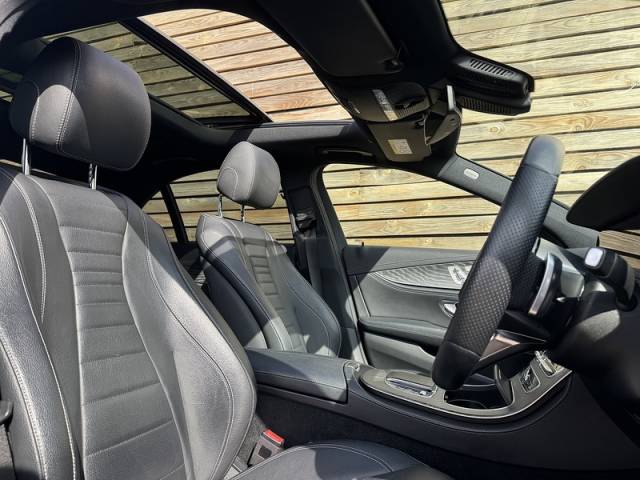 2021 Mercedes-Benz E Class 2.0 2021'70 E220d AMG Line Night Edition | Premium Plus | Pan Roof