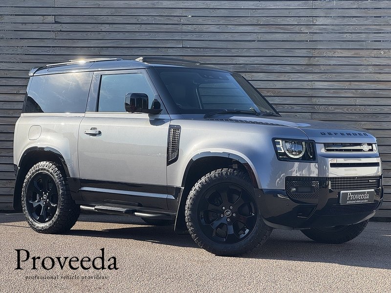 2022 LAND ROVER DEFENDER