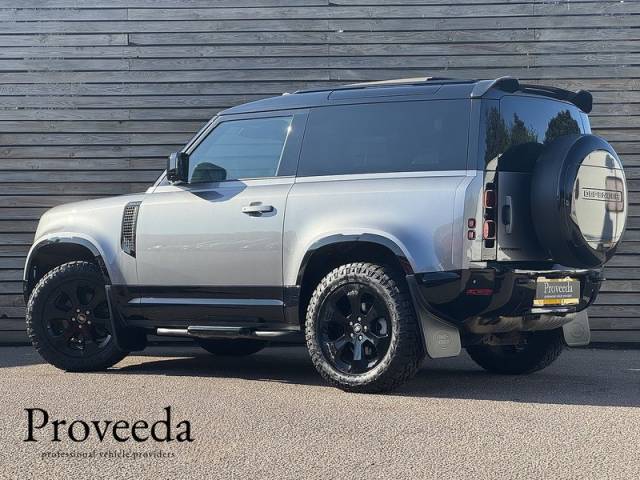 2022 Land Rover Defender 3.0 2022'22 D250 MHEV X-Dynamic SE | Pan Roof | Exterior Upgrades