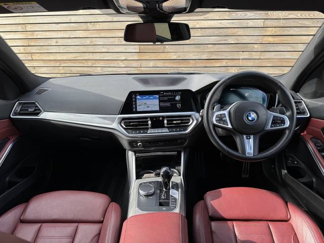 2021 BMW 3 Series 2.0 2021'71 330e M Sport Pro Edition | Comfort Plus | Technoloy Pack