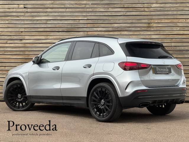 2025 Mercedes-Benz GLA 1.3 2025'74 GLA200h MHEV AMG Line | Premium Pack | De Chromed