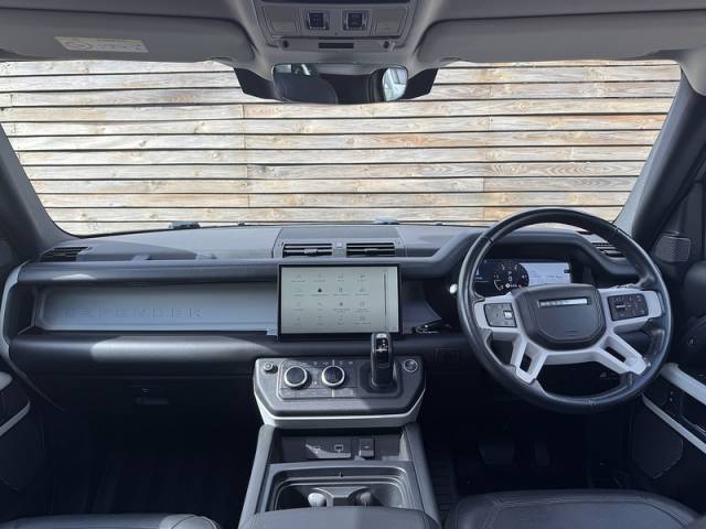 2022 Land Rover Defender 3.0 2022'22 D250 MHEV HSE | Pan Roof | Side Steps
