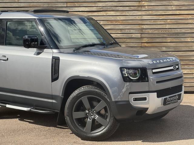 2022 Land Rover Defender 3.0 2022'22 D250 MHEV HSE | Pan Roof | Side Steps