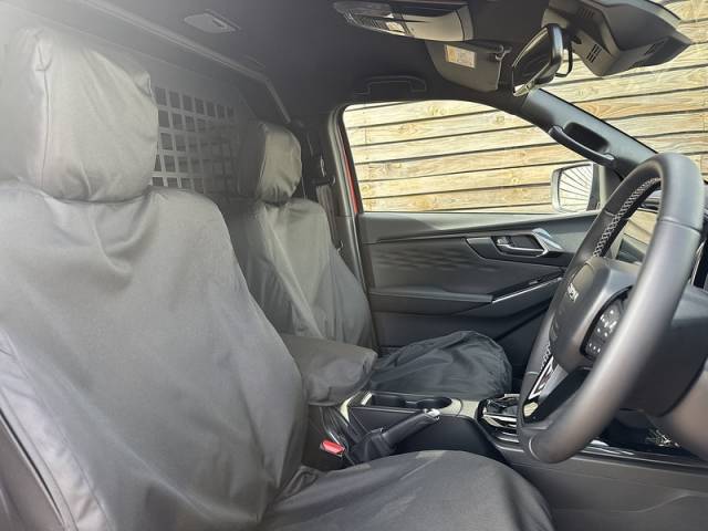 2025 Isuzu D-max 1.9 TD V-Cross Commercial