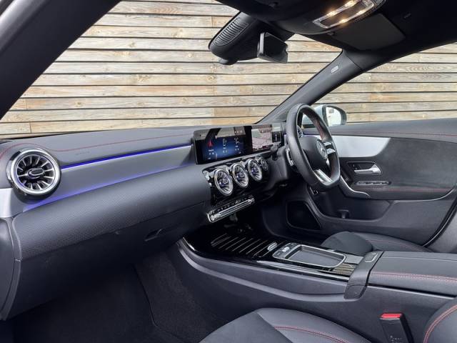 2024 Mercedes-Benz CLA 2.0 2024'24 CLA220d AMG Line | Ambient Lighting | Premium Pack