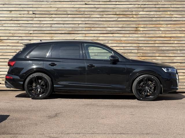 2022 Audi Q7 4.0 2022'22 TFSI V8 Black Edition | HUGE SPEC CAR