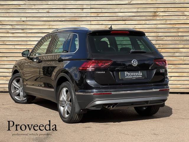 2016 Volkswagen Tiguan 2016'16 2.0TDI BlueMotion DSG | Tech SEL model | High spec | Pano roof | 1 Owner