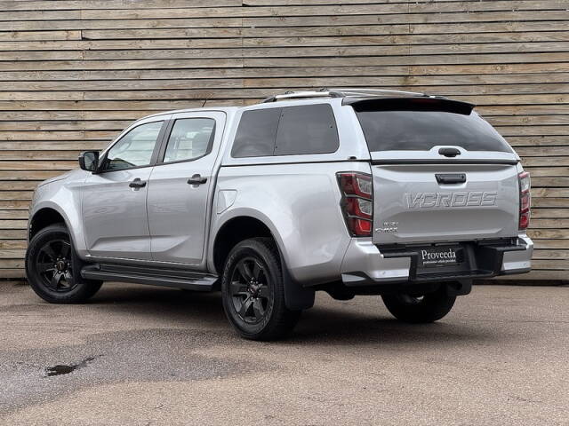 Isuzu D-max 1.9 V-Cross Dcb